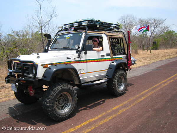 driving into roca bruja for off-roading in costa rica